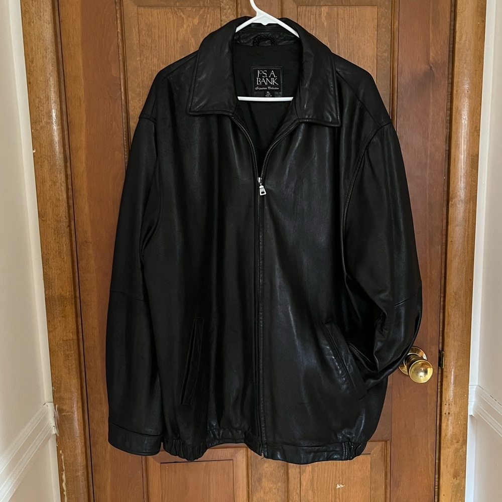 Vintage men’s JOS A Bank- genuine leather jacket